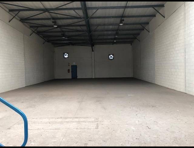 784M² WAREHOUSE TO LET IN SPRINGFIELD